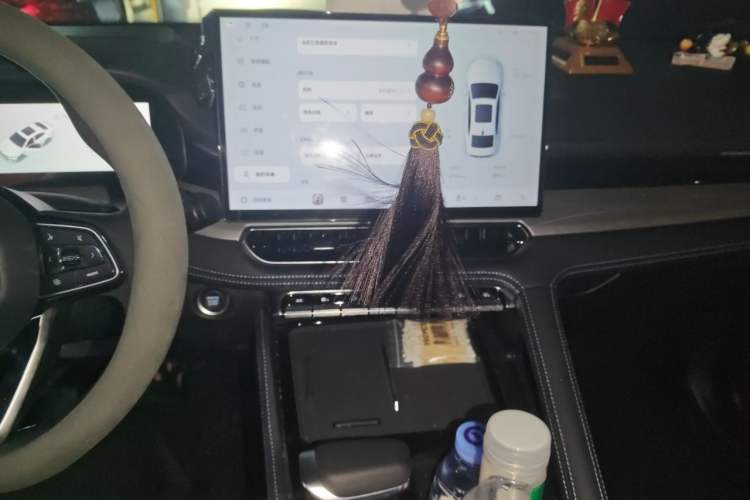 Used Geely Auto Preface 2026 Model Oriental Yao 1.5TD Kunlun Edition Audio And AC Panel