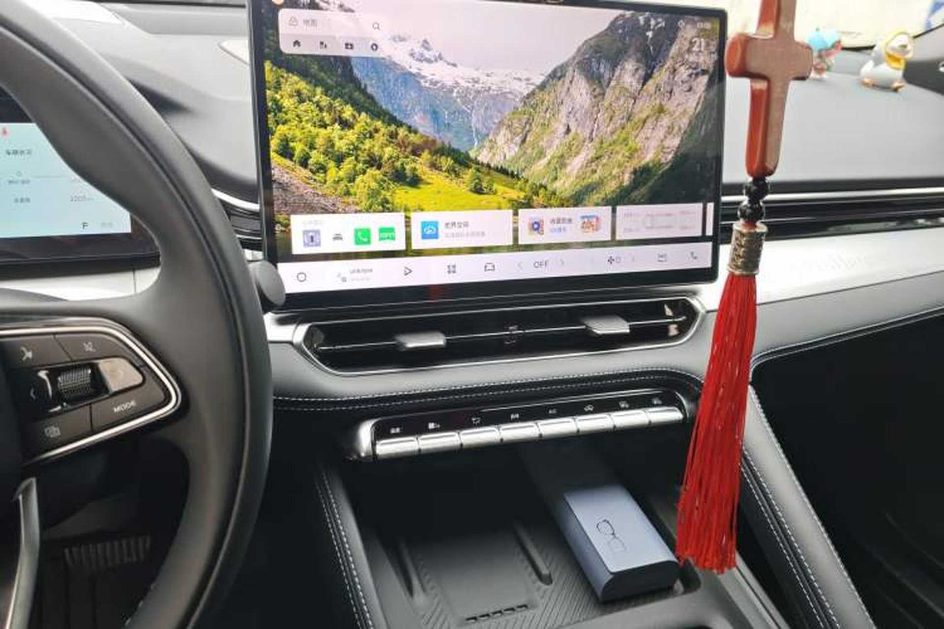 Used Geely Auto Preface 2026 Model Oriental Yao 1.5TD Fuyao Edition Audio And AC Panel