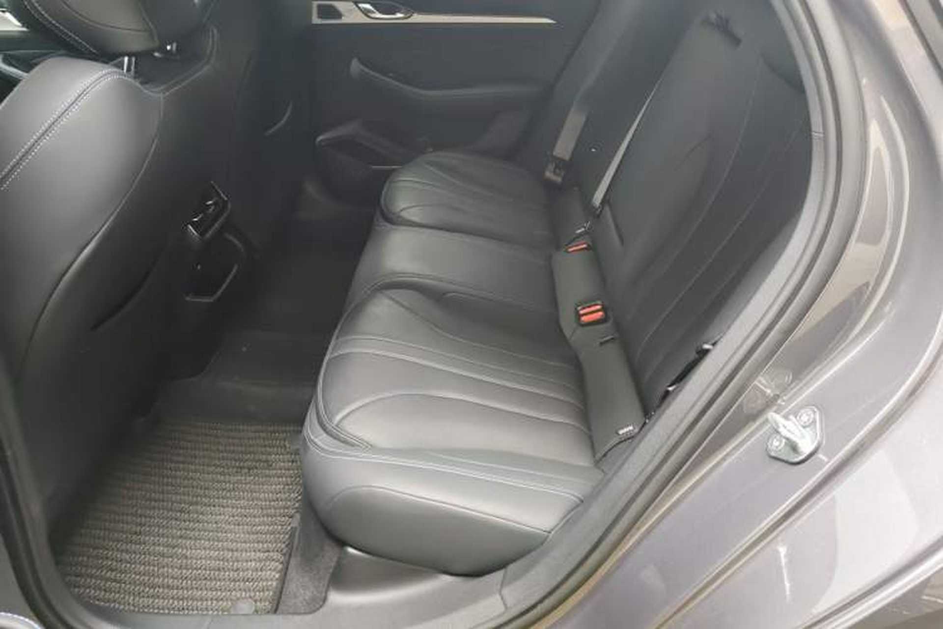 Used Geely Auto Preface 2026 Model Oriental Yao 1.5TD Fuyao Edition Left Rear Seat