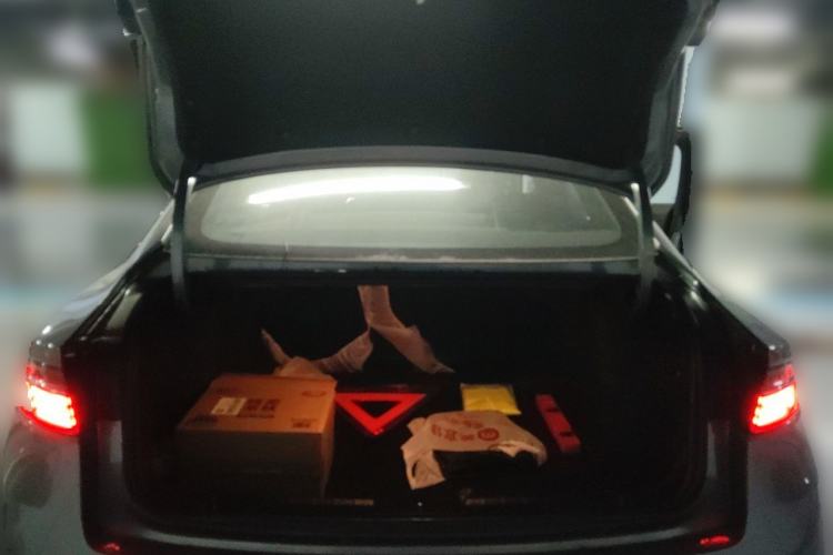 Used Geely Auto Preface 2026 Model Oriental Yao 1.5TD Kunlun Edition Trunk