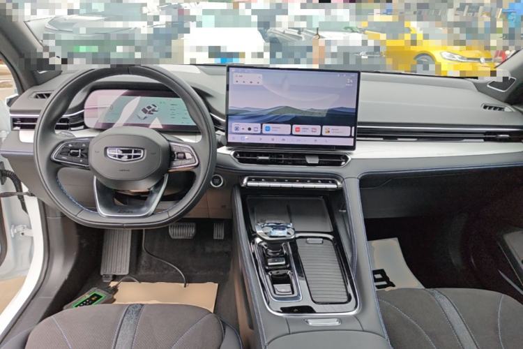 Used Geely Auto Preface 2026 Model Oriental Yao 2.0TD Xiaohan Edition Center Console