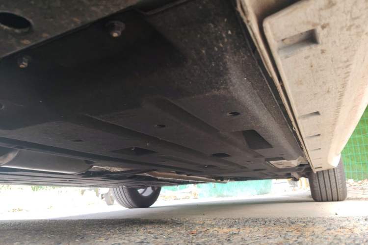 Used Geely Auto Preface 2026 Model Oriental Yao 1.5TD Fuyao Edition Chassis Front Left