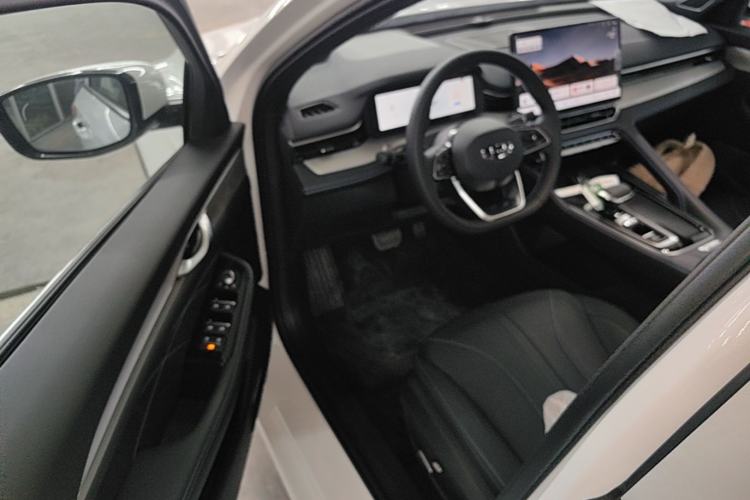 Used Geely Auto Preface 2026 Model Oriental Yao 1.5TD Fuyao Edition Driver Seat