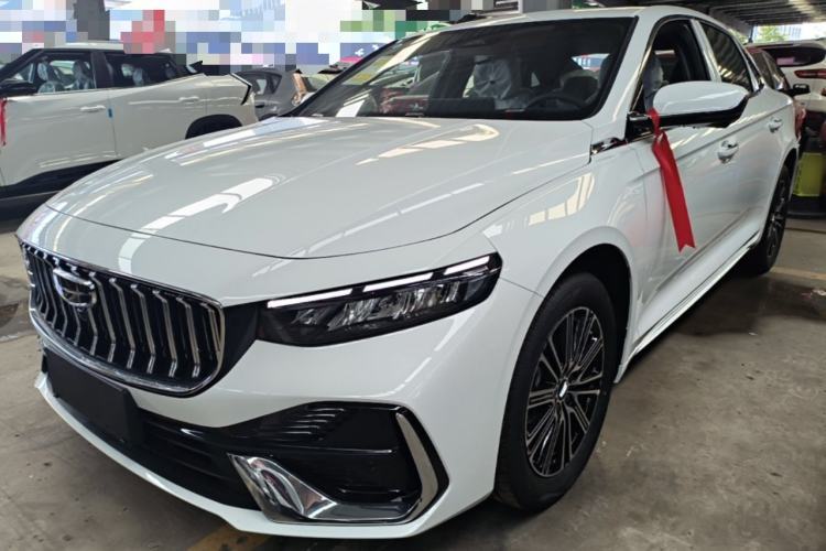 Used Geely Auto Preface 2026 Model Oriental Yao 1.5TD Fuyao Edition Guazi used car, China used car export, Used car for sale, Used Geely Auto cars, Cheapest cars for sale