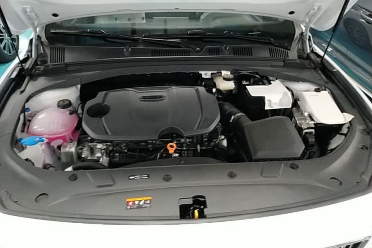 Used Geely Auto Preface 2026 Model Oriental Yao 1.5TD Fuyao Edition Engine Bay