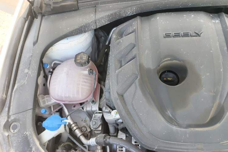 Used Geely Auto Preface 2026 Model Oriental Yao 2.0TD Xiaohan Edition Engine Bay Right