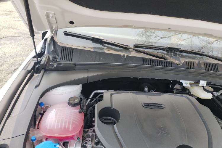 Used Geely Auto Preface 2026 Model Oriental Yao 1.5TD Fuyao Edition Engine Bay Right