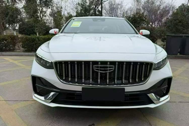 Used Geely Auto Preface 2026 Model Oriental Yao 1.5TD Fuyao Edition Exterior 3
