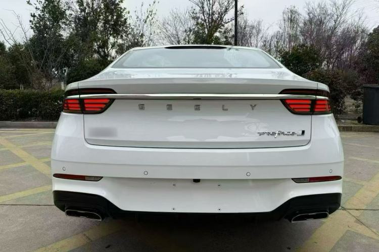 Used Geely Auto Preface 2026 Model Oriental Yao 1.5TD Fuyao Edition Exterior 4