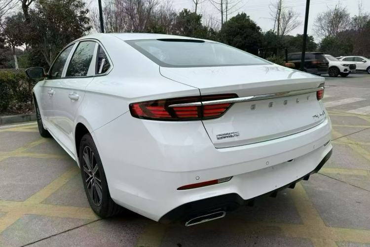 Used Geely Auto Preface 2026 Model Oriental Yao 1.5TD Fuyao Edition Exterior 5