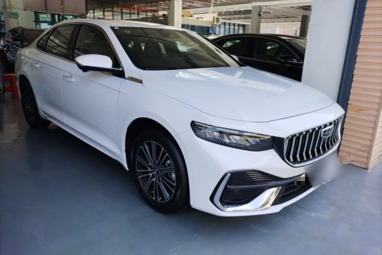 Used Geely Auto Preface 2026 Model Oriental Yao 1.5TD Fuyao Edition Front Right 45 Deg
