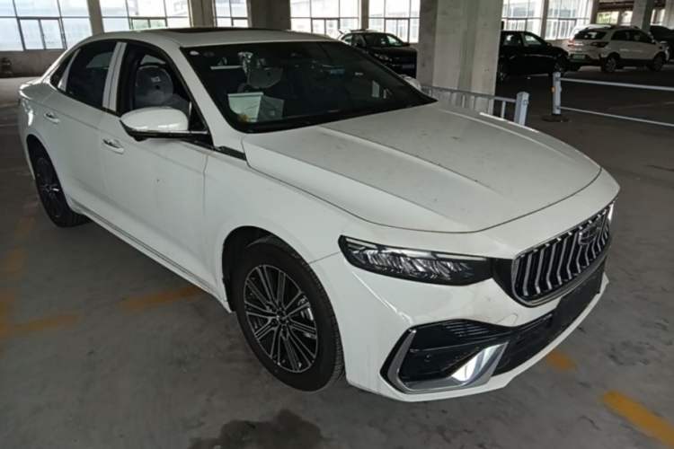 Used Geely Auto Preface 2026 Model Oriental Yao 1.5TD Fuyao Edition Front Right 45 Deg