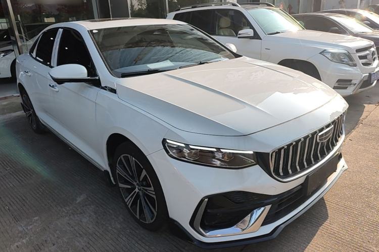 Used Geely Auto Preface 2026 Model Oriental Yao 1.5TD Kunlun Edition Front Right 45 Deg