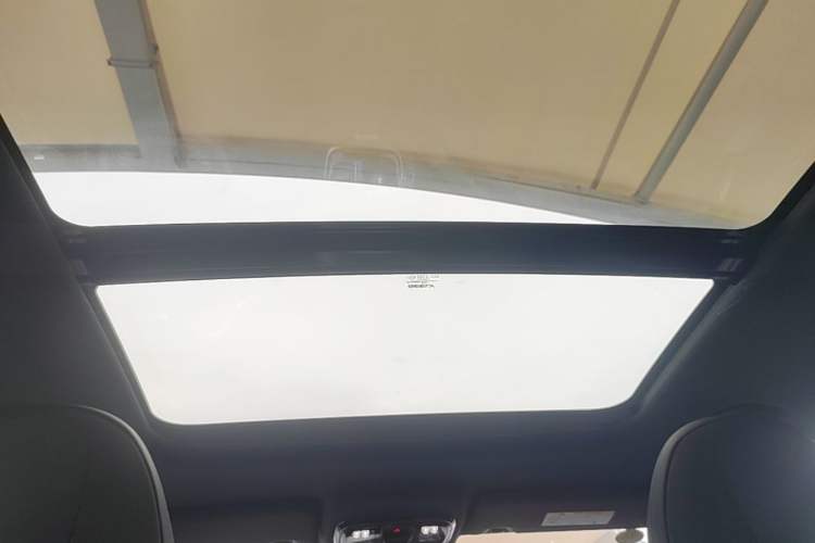 Used Geely Auto Preface 2026 Model Oriental Yao 1.5TD Kunlun Edition Headliner