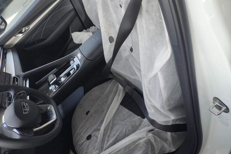 Used Geely Auto Preface 2026 Model Oriental Yao 1.5TD Kunlun Edition Left Front Seat