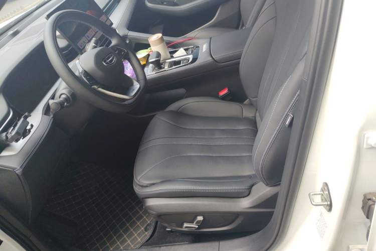 Used Geely Auto Preface 2026 Model Oriental Yao 1.5TD Fuyao Edition Left Front Seat