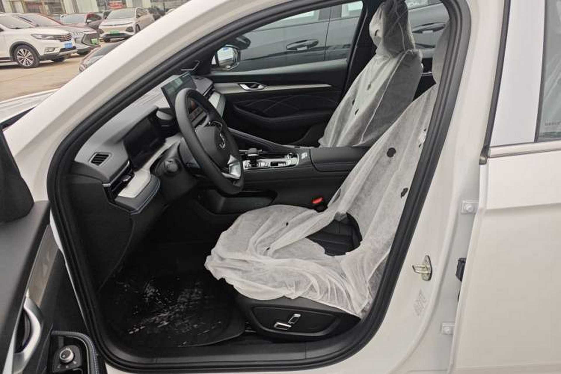 Used Geely Auto Preface 2026 Model Oriental Yao 1.5TD Fuyao Edition Left Front Seat