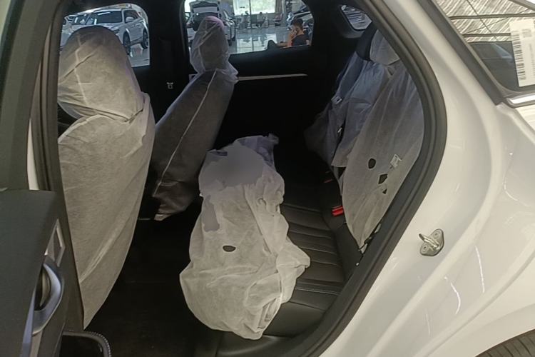Used Geely Auto Preface 2026 Model Oriental Yao 1.5TD Fuyao Edition Left Rear Seat
