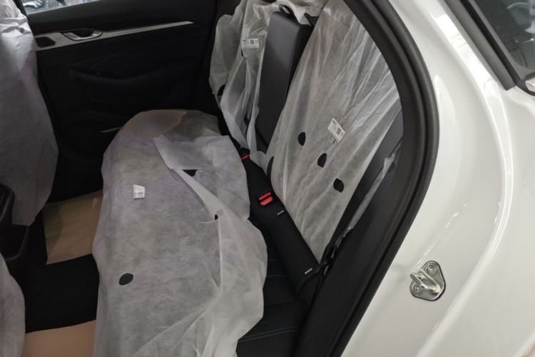 Used Geely Auto Preface 2026 Model Oriental Yao 1.5TD Fuyao Edition Left Rear Seat