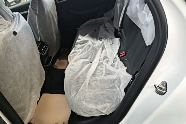 Used Geely Auto Preface 2026 Model Oriental Yao 1.5TD Fuyao Edition Left Rear Seat