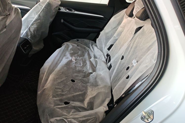 Used Geely Auto Preface 2026 Model Oriental Yao 1.5TD Fuyao Edition Left Rear Seat