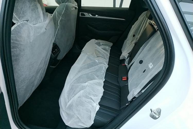 Used Geely Auto Preface 2026 Model Oriental Yao 1.5TD Fuyao Edition Left Rear Seat