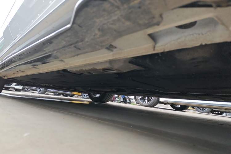 Used Geely Auto Preface 2026 Model Oriental Yao 2.0TD Xiaohan Edition Left Side Sill