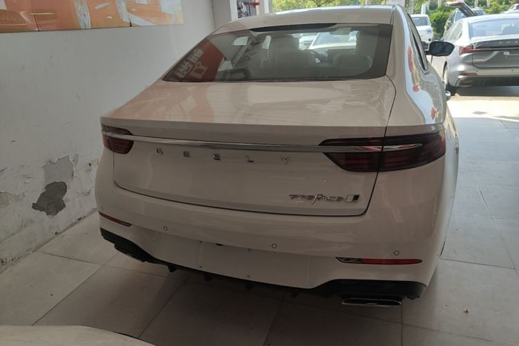 Used Geely Auto Preface 2026 Model Oriental Yao 1.5TD Fuyao Edition Rear