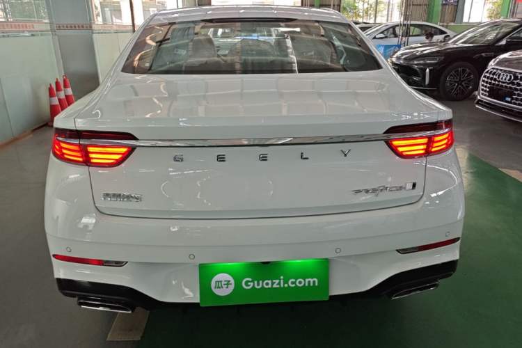 Used Geely Auto Preface 2026 Model Oriental Yao 1.5TD Fuyao Edition Rear