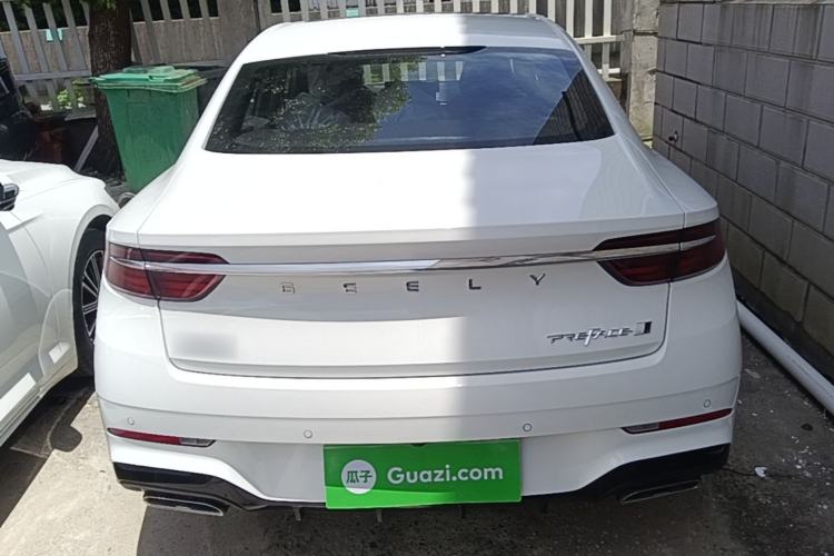 Used Geely Auto Preface 2026 Model Oriental Yao 1.5TD Fuyao Edition Rear