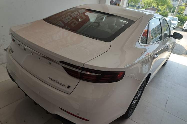Used Geely Auto Preface 2026 Model Oriental Yao 1.5TD Fuyao Edition Rear Right 45 Deg