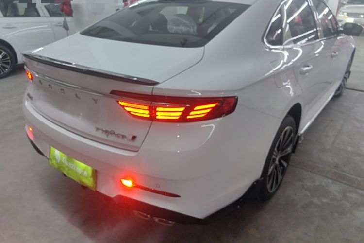 Used Geely Auto Preface 2026 Model Oriental Yao 1.5TD Kunlun Edition Rear Right 45 Deg