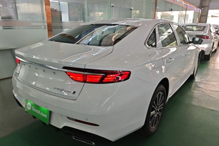 Used Geely Auto Preface 2026 Model Oriental Yao 1.5TD Fuyao Edition Rear Right 45 Deg