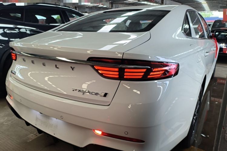 Used Geely Auto Preface 2026 Model Oriental Yao 1.5TD Fuyao Edition Rear Right 45 Deg