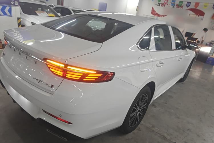 Used Geely Auto Preface 2026 Model Oriental Yao 1.5TD Fuyao Edition Rear Right 45 Deg