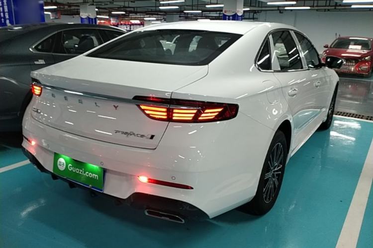 Used Geely Auto Preface 2026 Model Oriental Yao 1.5TD Fuyao Edition Rear Right 45 Deg