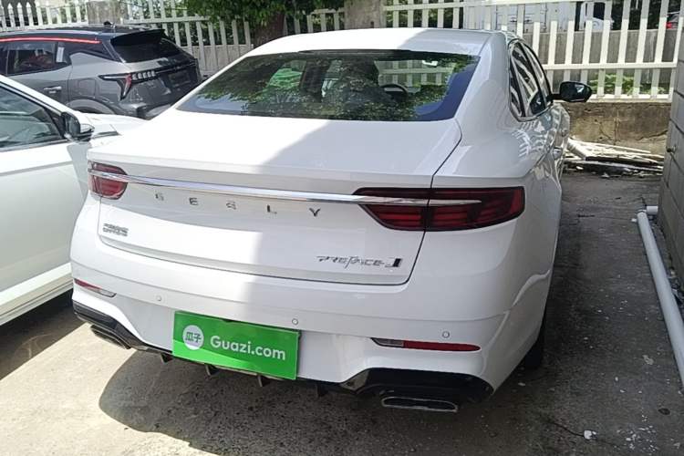 Used Geely Auto Preface 2026 Model Oriental Yao 1.5TD Fuyao Edition Rear Right 45 Deg