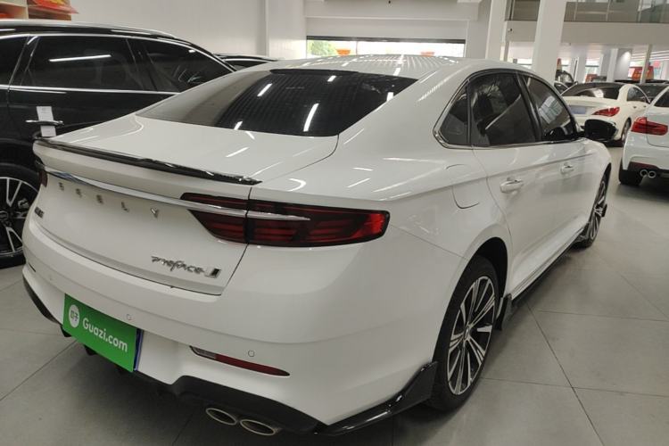 Used Geely Auto Preface 2026 Model Oriental Yao 1.5TD Kunlun Edition Rear Right 45 Deg