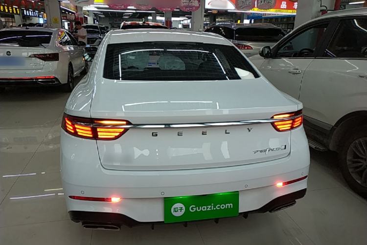 Used Geely Auto Preface 2026 Model Oriental Yao 1.5TD Fuyao Edition Rear