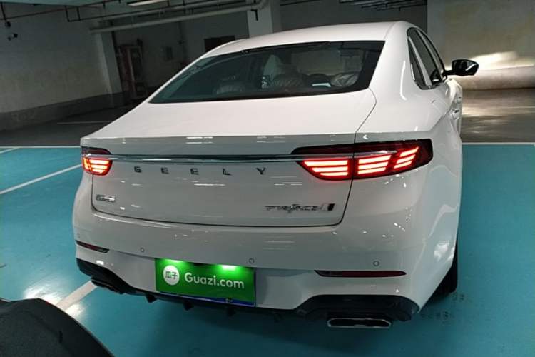 Used Geely Auto Preface 2026 Model Oriental Yao 1.5TD Fuyao Edition Rear
