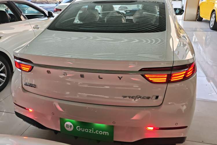 Used Geely Auto Preface 2026 Model Oriental Yao 1.5TD Fuyao Edition Rear