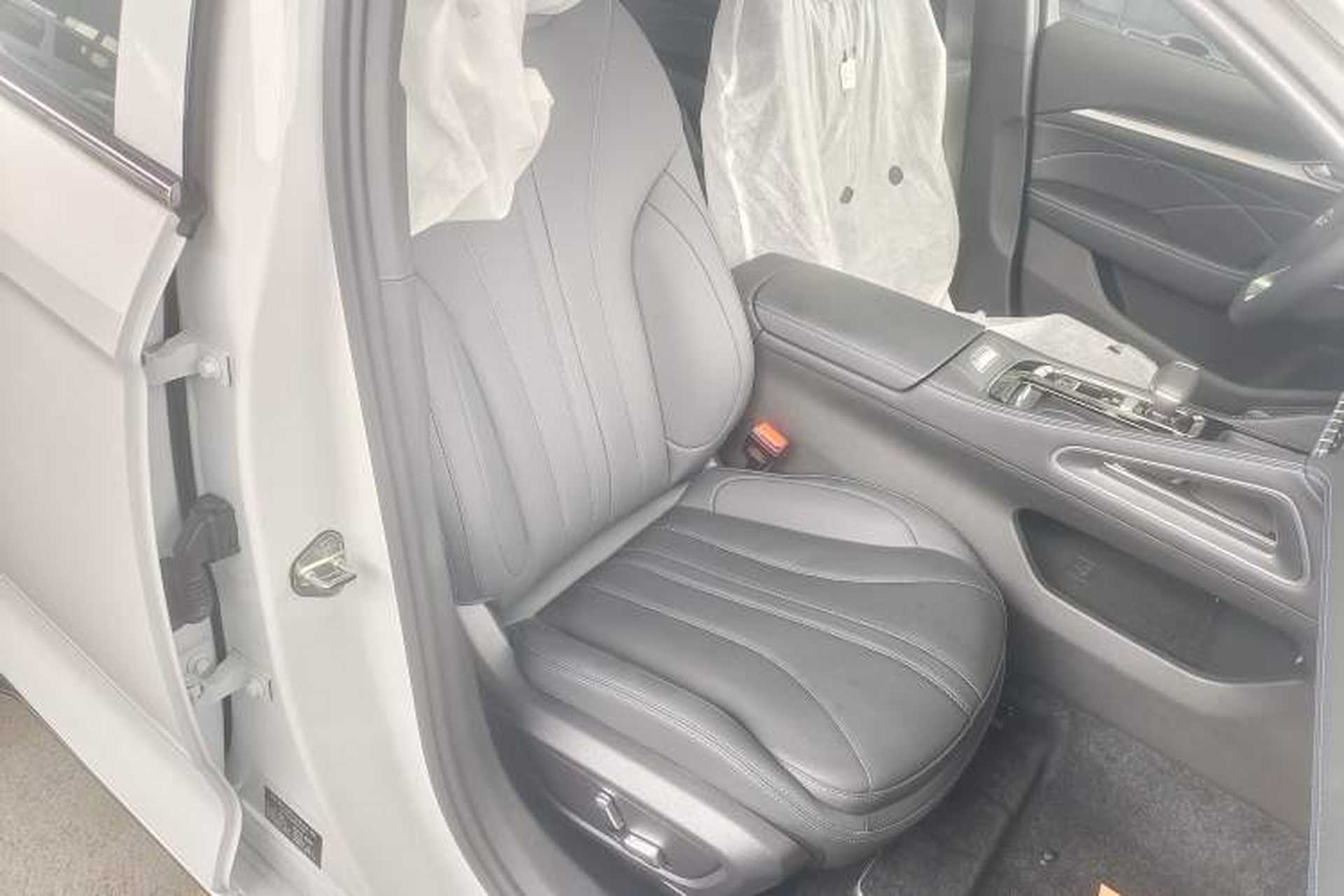 Used Geely Auto Preface 2026 Model Oriental Yao 1.5TD Kunlun Edition Right Front Seat