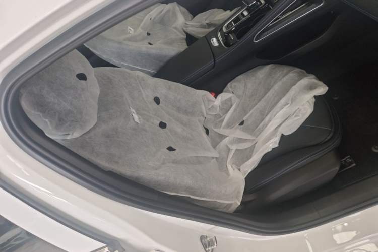 Used Geely Auto Preface 2026 Model Oriental Yao 1.5TD Fuyao Edition Right Front Seat