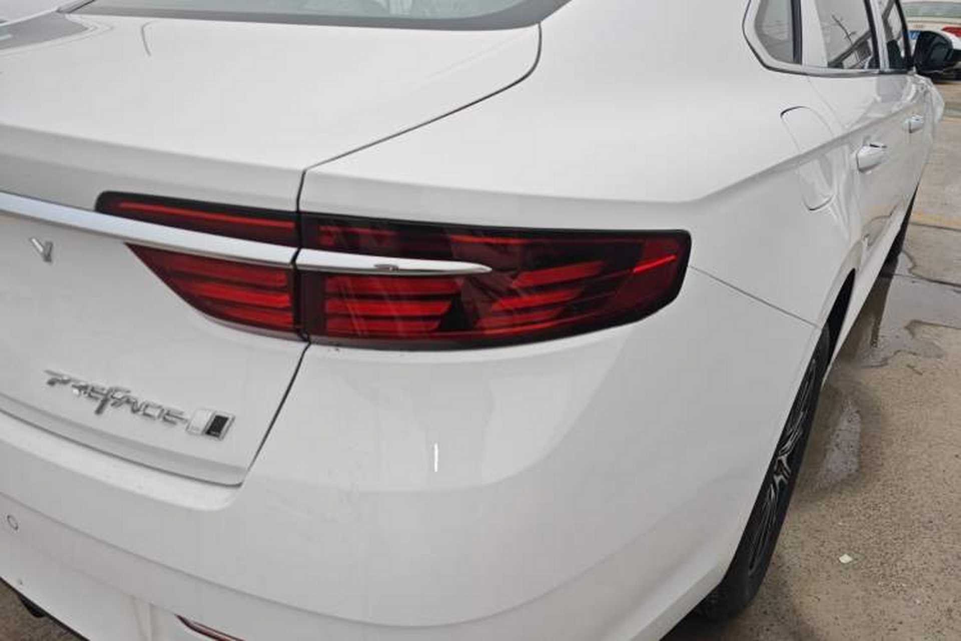 Used Geely Auto Preface 2026 Model Oriental Yao 1.5TD Fuyao Edition Right Rear Taillight