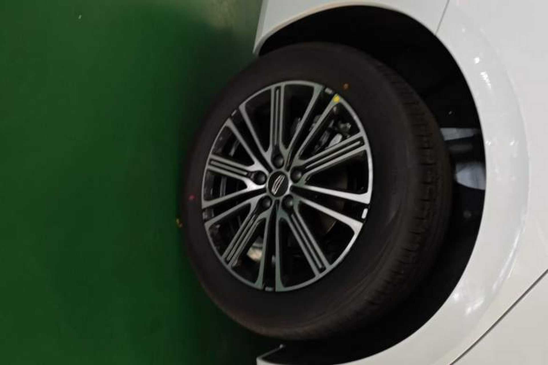 Used Geely Auto Preface 2026 Model Oriental Yao 1.5TD Fuyao Edition Right Rear Wheel Hub