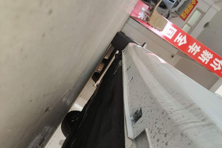 Used Geely Auto Preface 2026 Model Oriental Yao 1.5TD Fuyao Edition Right Side Sill