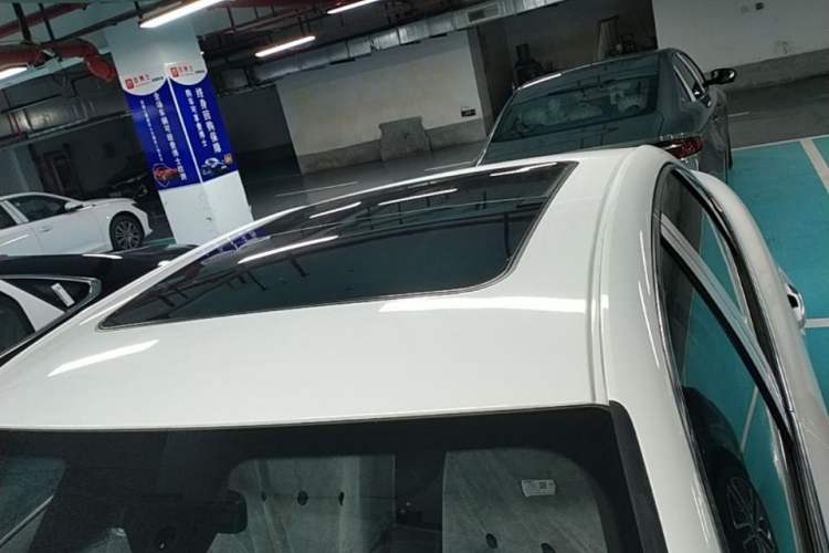 Used Geely Auto Preface 2026 Model Oriental Yao 1.5TD Fuyao Edition Roof
