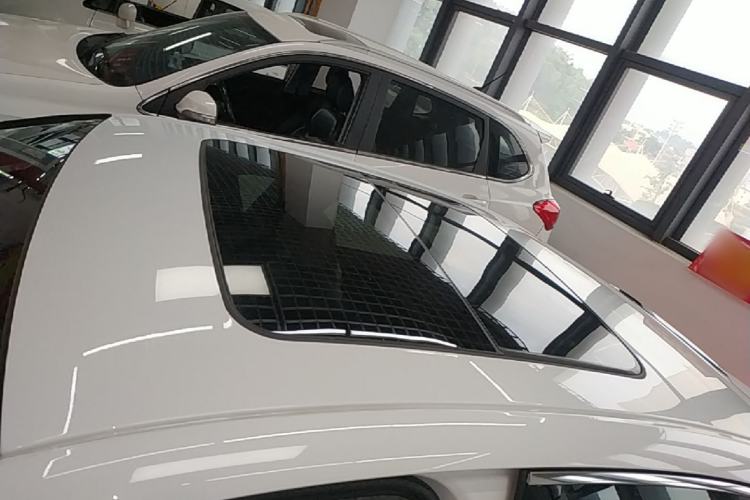 Used Geely Auto Preface 2026 Model Oriental Yao 1.5TD Fuyao Edition Roof
