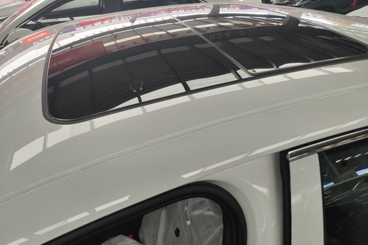 Used Geely Auto Preface 2026 Model Oriental Yao 1.5TD Fuyao Edition Roof
