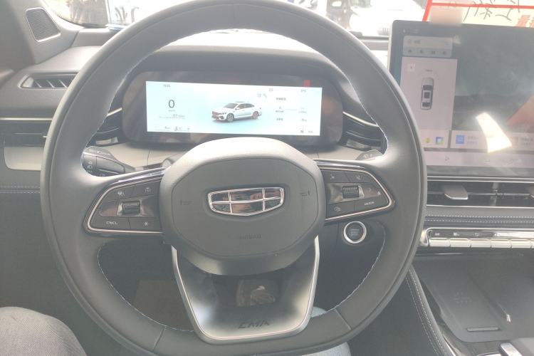 Used Geely Auto Preface 2026 Model Oriental Yao 1.5TD Kunlun Edition Steering Wheel